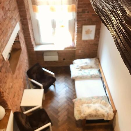 Planty Hostel Krasków Eksteriør bilde