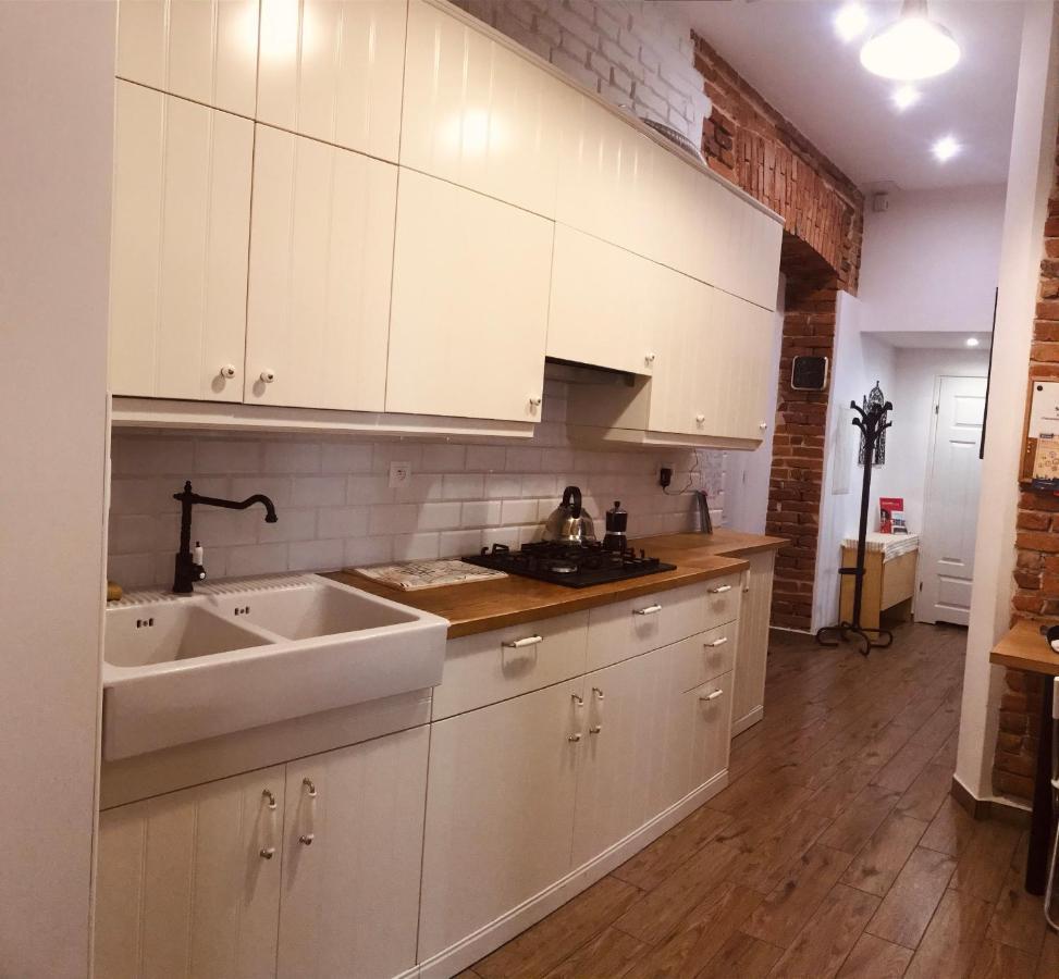 Planty Hostel Krasków Eksteriør bilde