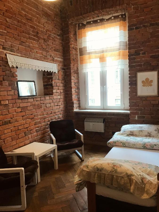Planty Hostel Krasków Eksteriør bilde